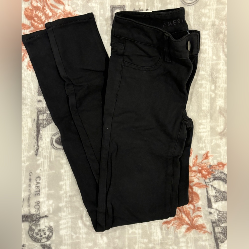 NEW Black American Eagle Super Stretch Jegging